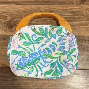 Lilly Pulitzer Floral Print Handbag with Wooden Handles